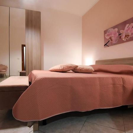House Fortuna Villa Bari Bagian luar foto