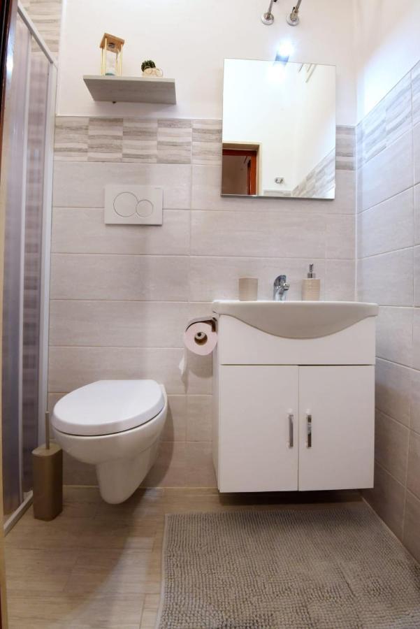 House Fortuna Villa Bari Bagian luar foto